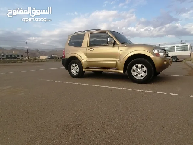 Used Mitsubishi Pajero Sport in Al Dakhiliya