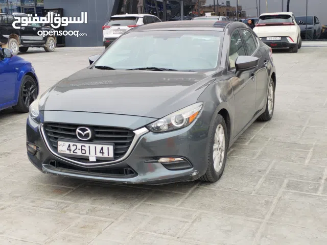 مازدا 3 وارد الكويت استخدام شخصي بحالة ممتازة