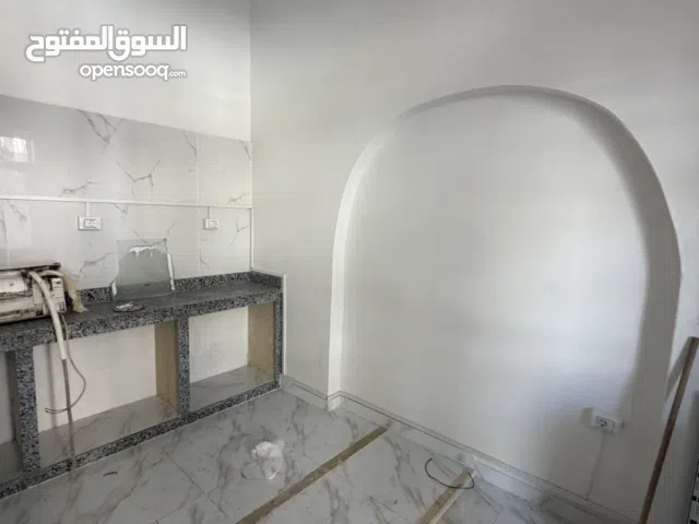 محل للأجار "شارع سناء""يمشي مطعم" أو نشاط اخر.. نقالات .. عقارات الخ