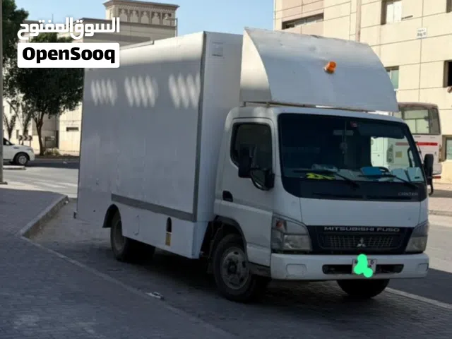 2015 ميتسوبيشي كانتر