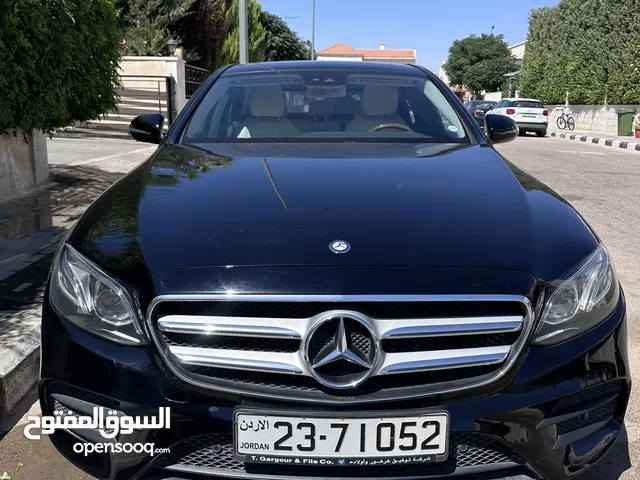 Mercedes e200 2017 بحاله ممتازه