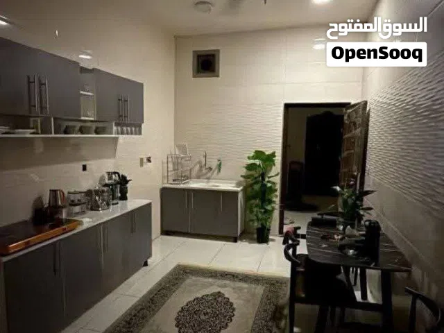 كاونتر mdf  القياس مترين ارضي وملحق مع سنك متر و20 السعر 350 فقط  اذا تحب نضيفلك ملحق فوك ال