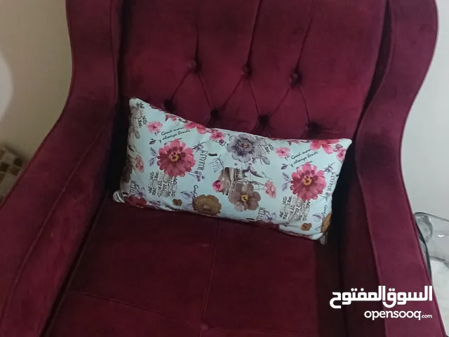 كنب و غاز و ثلاجه