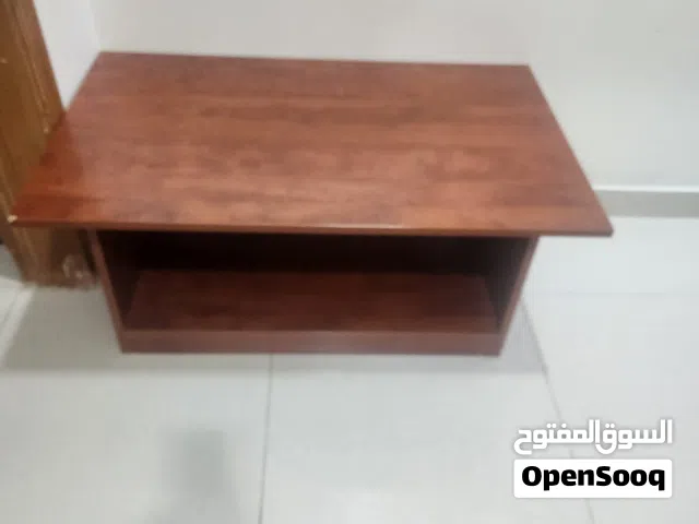 طاولة خشب ثقيل زان ممتاز للبيع المستعجل