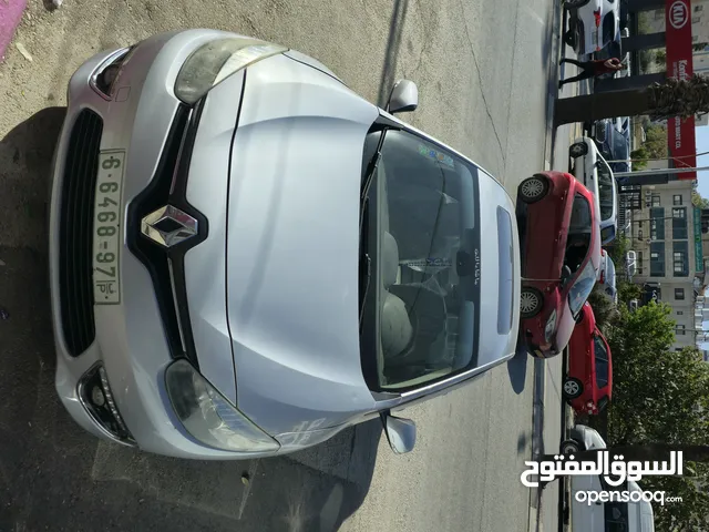 رينو فلونس 2016