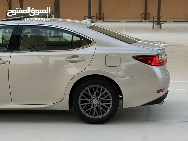 Lexus ES 2018 in Al Sharqiya