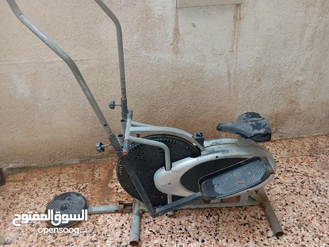 دراجة رياضية ثابته للبيع اوبتراك سعره 130دينار بس لحرق الدهون والعلاج الطبيعي