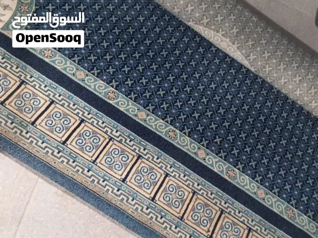 خدمة غسيل السجاد بأعلى جودة للمغاسل والبيوت توصيل مجاناً