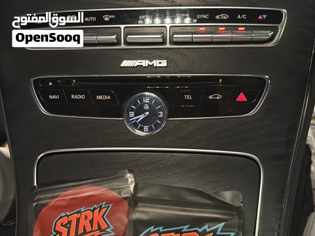 لزقت الأنف