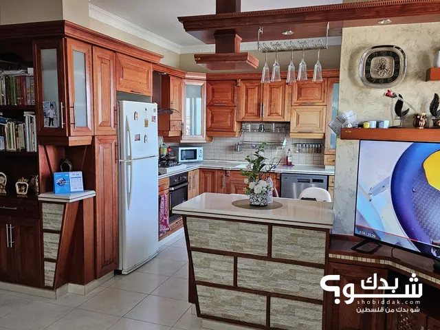 121m2 3 Bedrooms Apartments for Sale in Ramallah and Al-Bireh Um AlSharayit