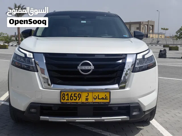 Used Nissan Pathfinder in Muscat