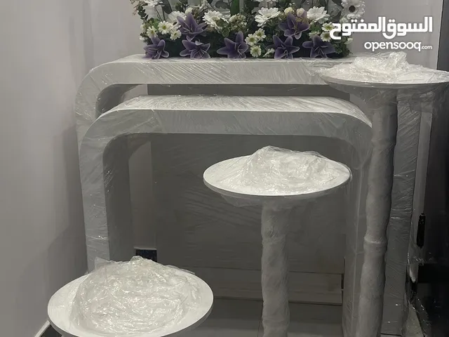 طاولات استقبال للإيجار – حفلات ومناسبات