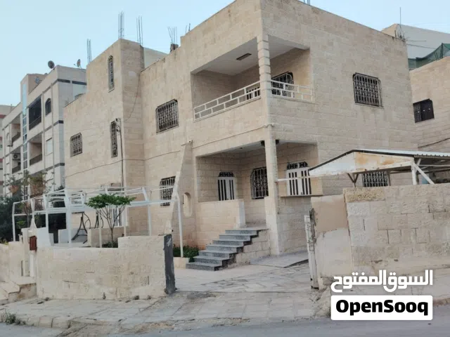 380 m2 More than 6 bedrooms Villa for Sale in Zarqa Al Zarqa Al Jadeedeh