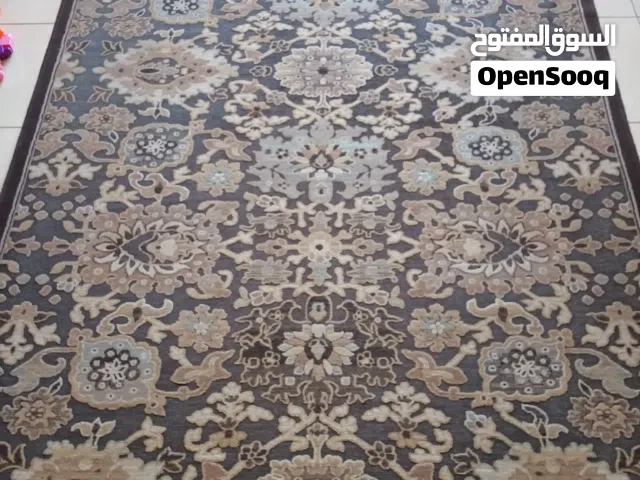 سجاد تركي محفر بحاله جيده جدا