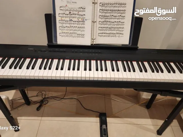 Yamaha P-105 Digital Piano