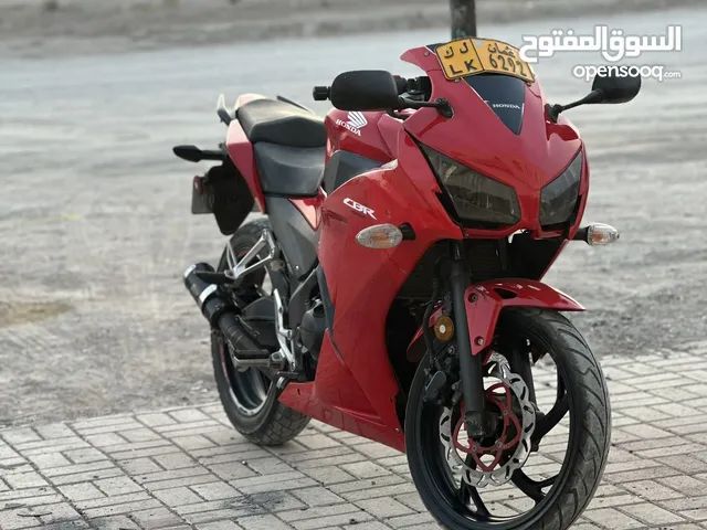 Honda CB300R 2015 in Al Dakhiliya