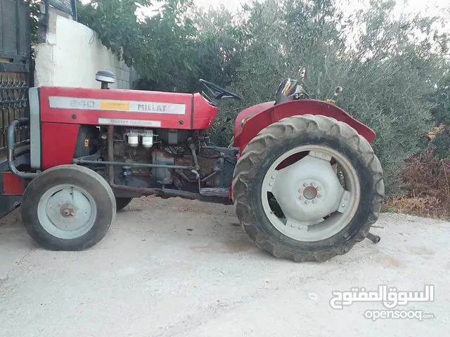 2015 Tractor Agriculture Equipments in Irbid