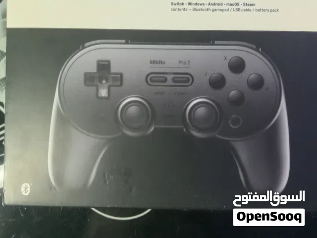 لون اسود جديدة غير مستعملة يد 8BitDo Pro 2