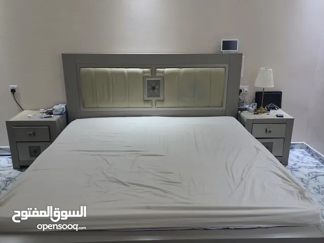 سرير غرفة نوم 200×200