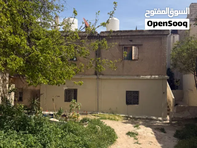 140 m2 More than 6 bedrooms Townhouse for Sale in Amman Al Hashmi Al Shamali