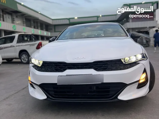 Used Kia K5 in Basra