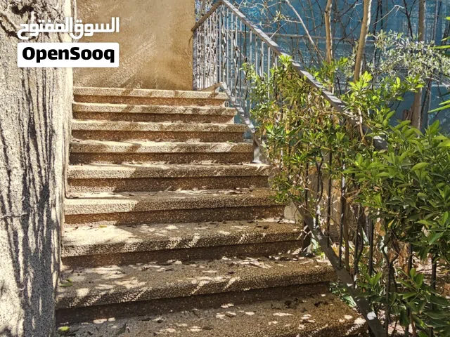 120 m2 2 Bedrooms Apartments for Rent in Ramallah and Al-Bireh Ein Munjid