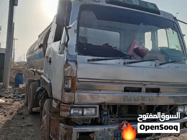 تنكر ايسوزو موديل 91 ( للبيع في بورسودان بي سعر فرقه)