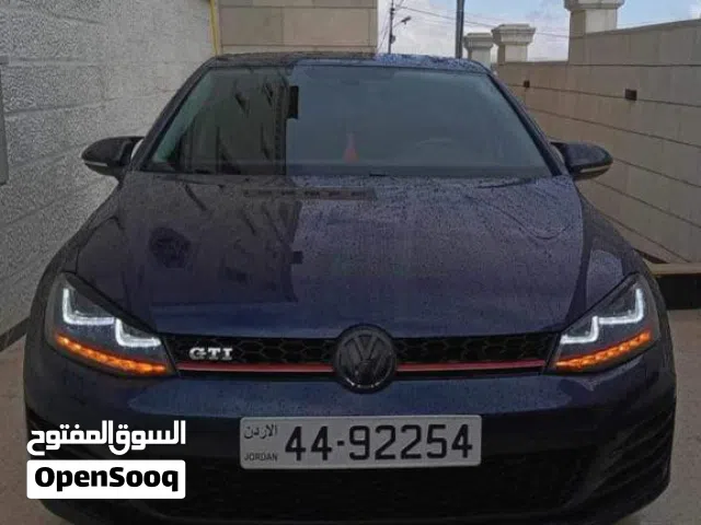 2016 فولكسفاغن جولف GTI Standard