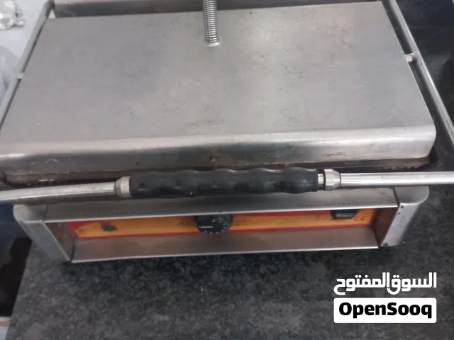 عندي بريسه تسخين سندوتشات للبيع