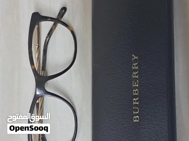 نظارة بربري (Burberry) أصلية طبية - حالة ممتازة مع العلبة الأصلية