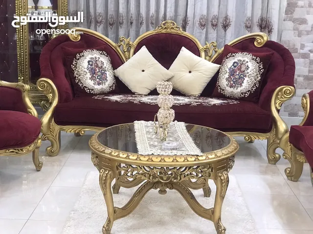 غرفه ضيوف بحاله الوكالة كنب نظيف جدا جدا وبسعر 650 قابل للتفاوض '