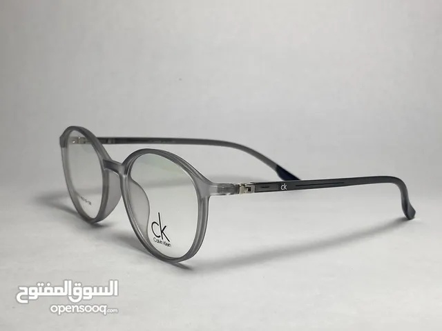 نظارات رجالي للبيع في السودان