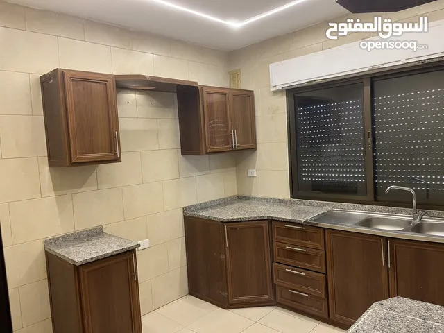 81 m2 3 Bedrooms Apartments for Rent in Amman Daheit Al Rasheed