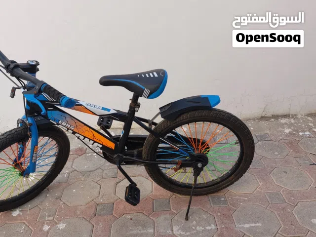 درجة أطفال شبه جديدة فرصة للبيع استعمال بسيط جدا