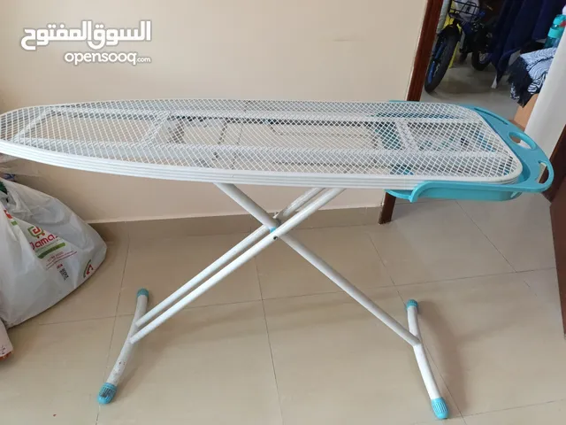 ironing stand good condition no break folding easy to move and use