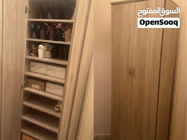 خزانه احذيه كبيره