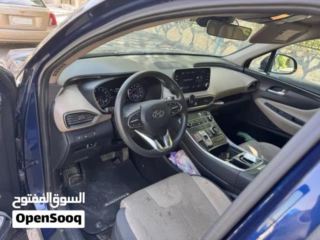 Used Hyundai Santa Fe in Basra