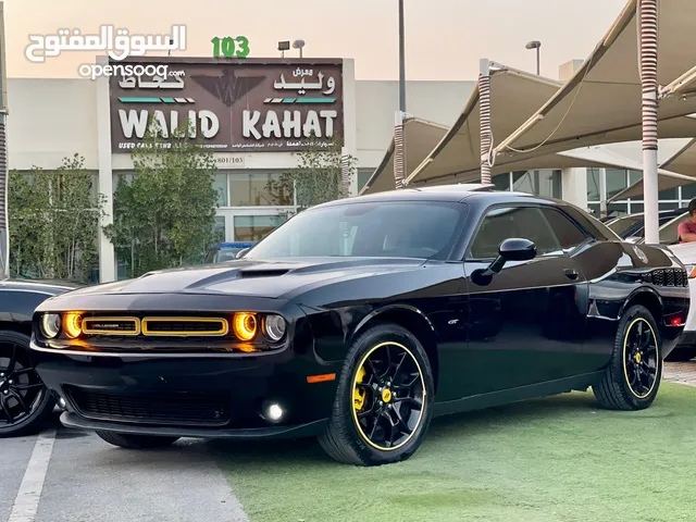 Dodge Challenger V6 2017