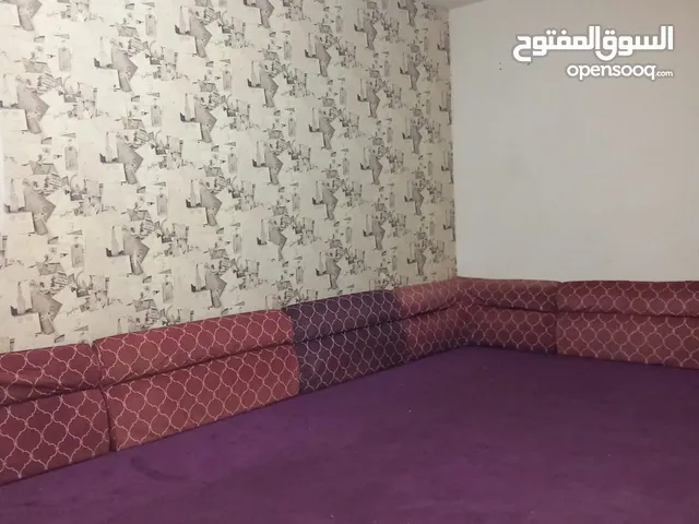 شقق عزاب للايجار الشهري في حي المونسية ش . قاعة اليخت