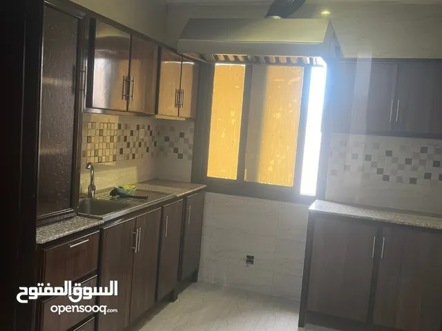 375 m2 3 Bedrooms Apartments for Rent in Hawally Jabriya