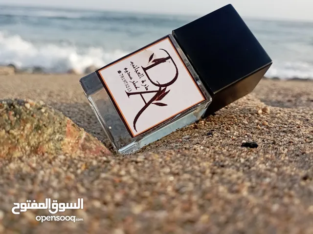عطور ذرة العجائب  أقدم لكم مجموعة استثنائية من العطور الفاخرة، حيث الجودة العالية والثبات الذي يدوم