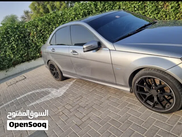 2010 مرسيدس بنز الفئة-C C 200