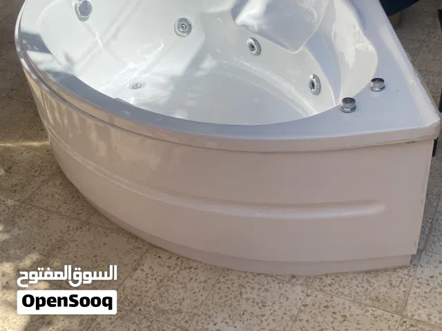 جاكوزي للبيع براند Ideal Standard اصلي حالة ممتازة