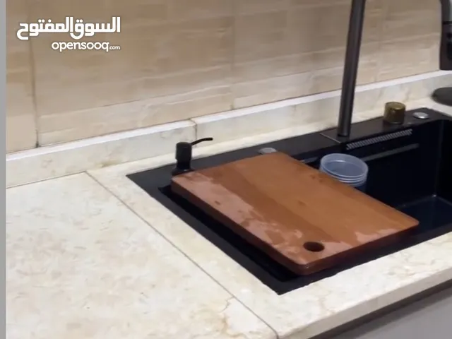 مطبخ لامنيت حالة ممتازه للبيع المستعجل