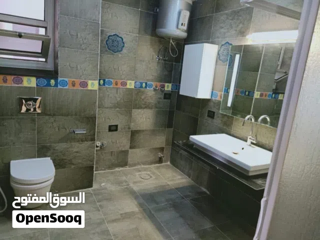 شقه للايجار فاضي كمبوند زايد ديونز