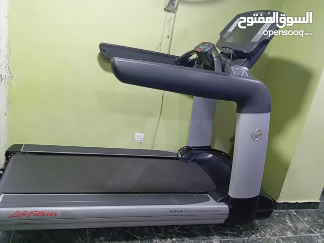 جهاز مشي حجم كبير استعمال خفيف جيد جدا