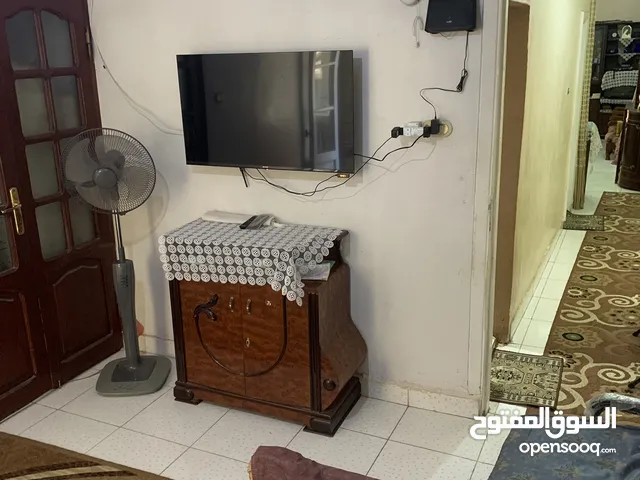شقة للبيع 80م كفر عبده شارع مكة بجوار مدرسة فرنسيسكان