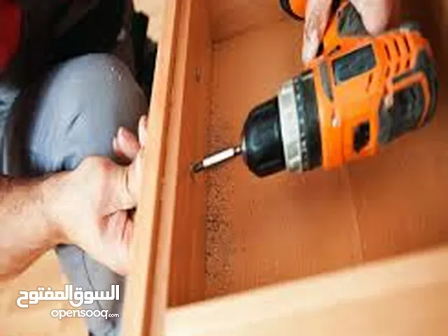 فني تركيب وفك وصيانة اثاث غرف نوم اطفال غرف نوم زوجة مكاتب داخل طرابلس
