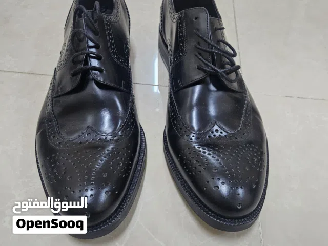 armani collezioni wing tip leather original shoes made in Italy size 42