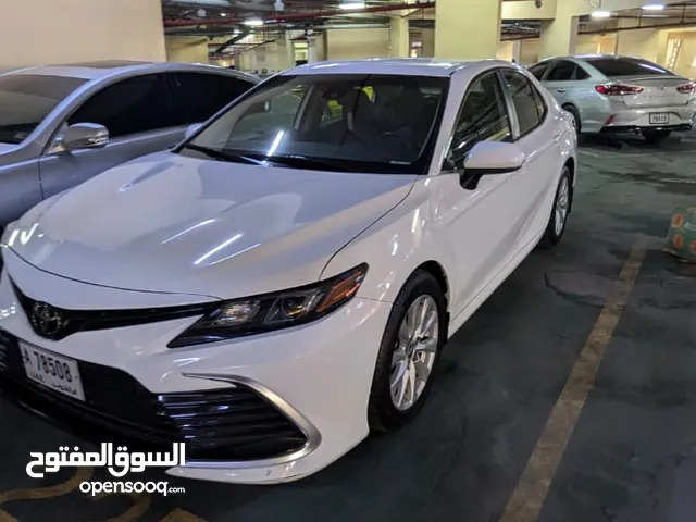 Toyota Camry 2019 LE